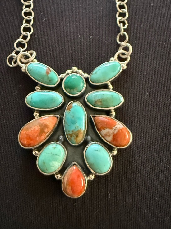 Native Jewelry - Orange spiny oyster and natural turquoise big handmade necklace. 925 Sterling